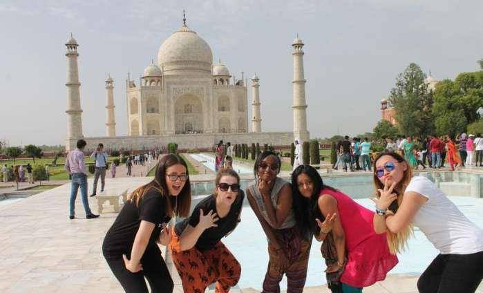 如今印度非比寻常, 许多欧洲女人也喜欢来这里旅游|太阳成集团tyc7111cc(图7)
如今印度非比寻常, 许多欧洲女人也喜欢来这里旅游|太阳成集团tyc7111cc(图7)