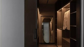 【太阳成集团tyc7111cc】“五一”出境长线游 价格从数千元至万元不等(图1) 太阳成集团tyc7111cc