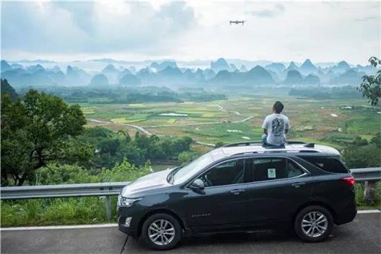 太阳成集团tyc7111cc-2015年“爱新疆·游家乡”冬春旅游(图1) 太阳成集团tyc7111cc