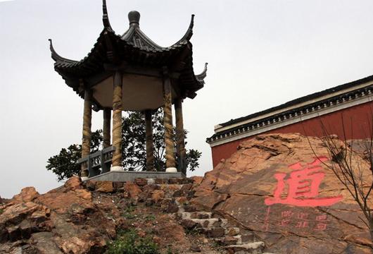 太阳成集团tyc7111cc:前三季度服务贸易逆差缩减9.8%服务业持续扩张有潜力(图2) 太阳成集团tyc7111cc