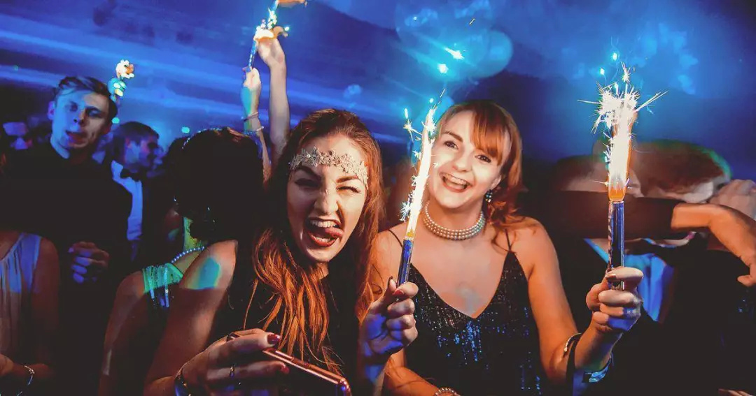 沪郊金山素有“故事之乡”的美称-太阳成集团tyc7111cc(图1) 太阳成集团tyc7111cc