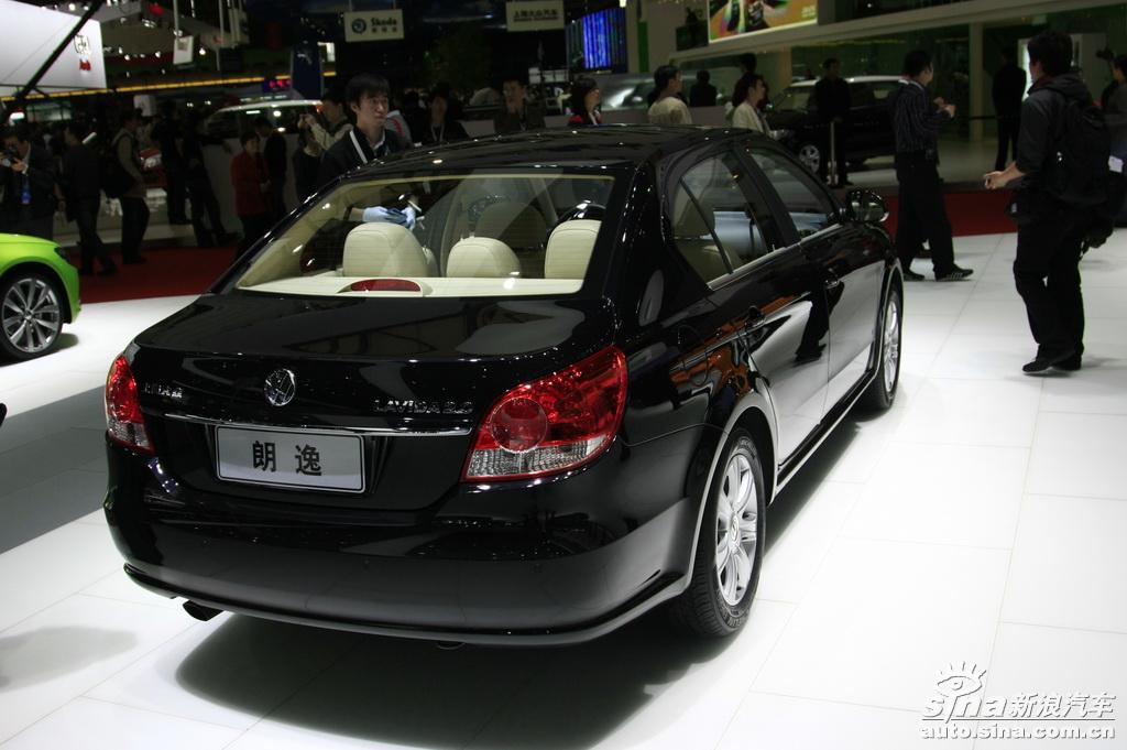 “太阳成集团tyc7111cc”上海:直升机旅游噪音扰民遭投诉 公司欲调整线路(图1) 太阳成集团tyc7111cc