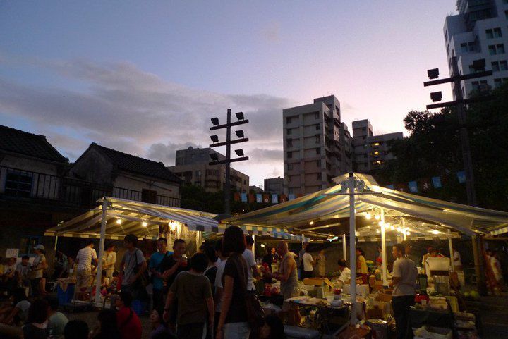 众发会员登录世博催热上海旅游外滩一天迎客70万人次“太阳成集团tyc7111cc”(图3) 太阳成集团tyc7111cc