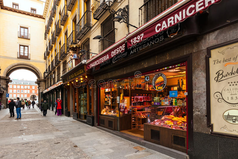 李永乐老师讲物理:想象力比知识更重要,请善待孩子的好奇心“太阳成集团tyc7111cc”(图2) 太阳成集团tyc7111cc