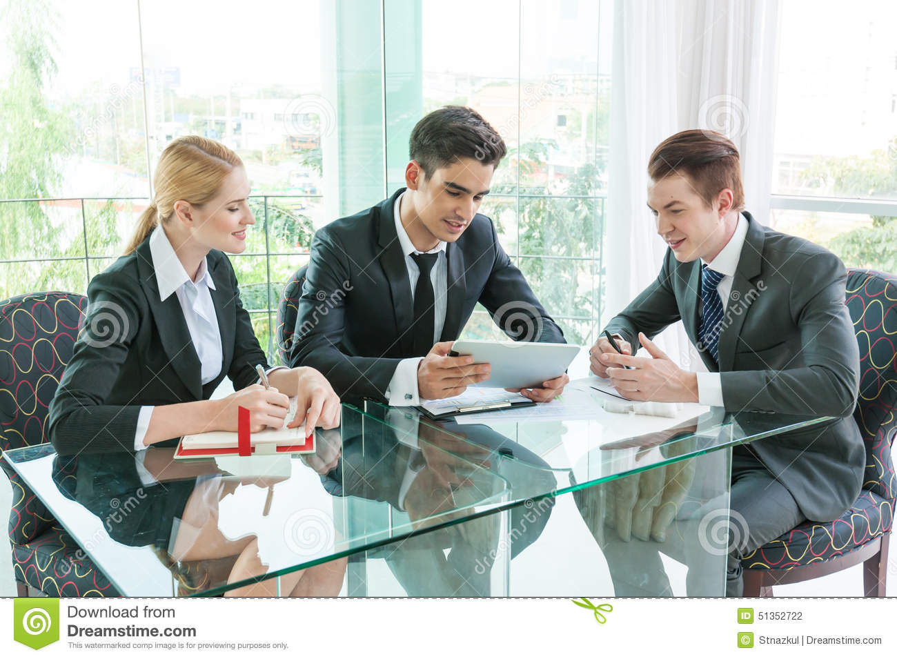 高中学生怎样写历史小论文?学生范文2:美国的对外战争“太阳成集团tyc7111cc”(图3) 太阳成集团tyc7111cc